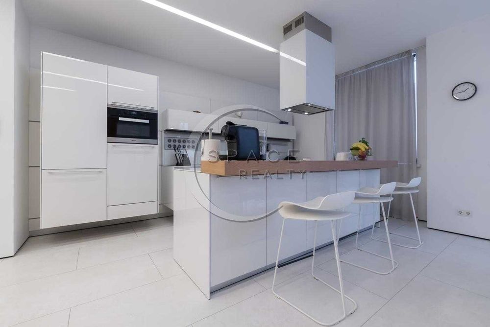 Оренда квартири Триумф Печерськ Київ 200м2