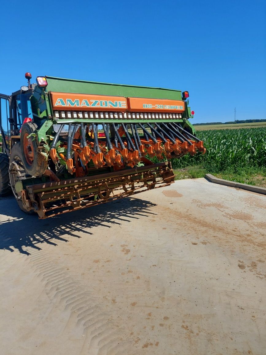 Hydropak Amazone D8 z brona aktywną