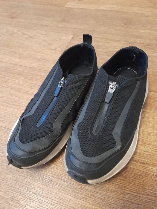 Кросівки Зара 36р в гарному стані