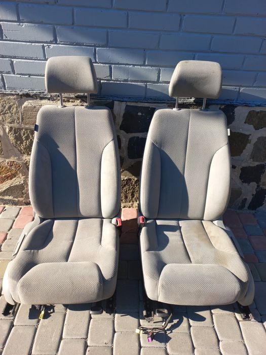 Продам сідушкі на Пасат на Ауді