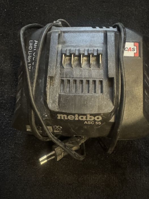 Ladowarka metabo ……………