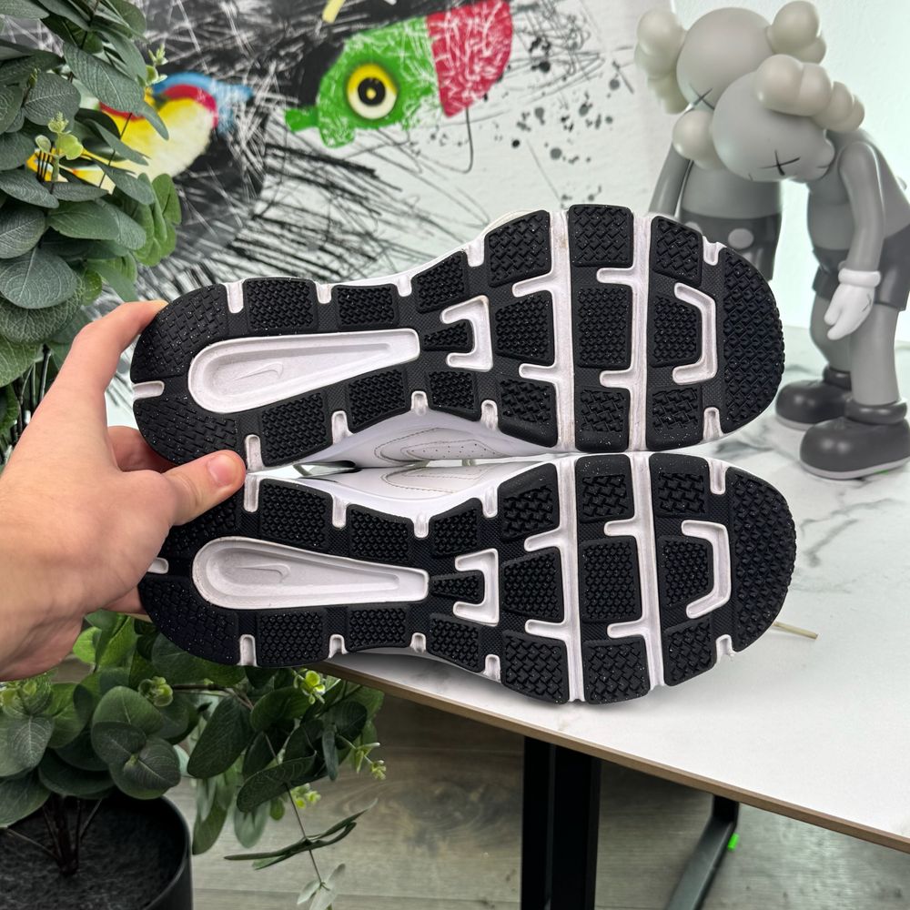 Кросівки Nike T Lite 41 розмір 2147