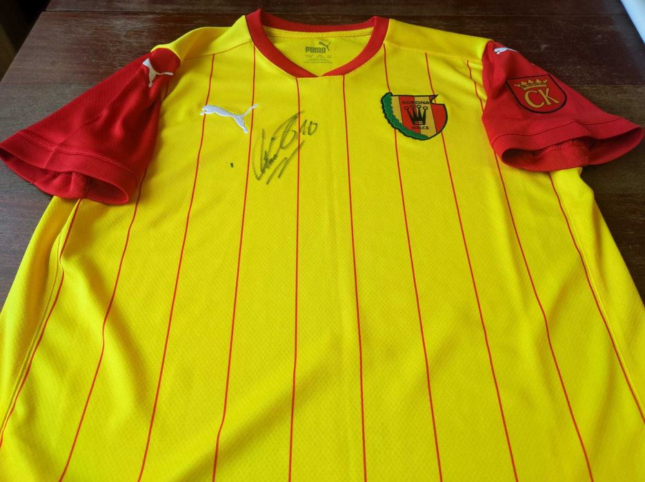 Koszulka Korony Kielce autograf podpis Jacek Kiełb