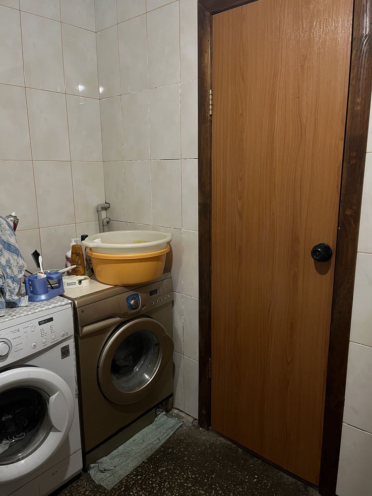 ВЛАСНИК продам кімнату з власним БАЛКОНОМ