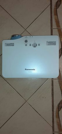 Проектор Panasonic PT-AX200E+ экран 3 метра ширина 175высота