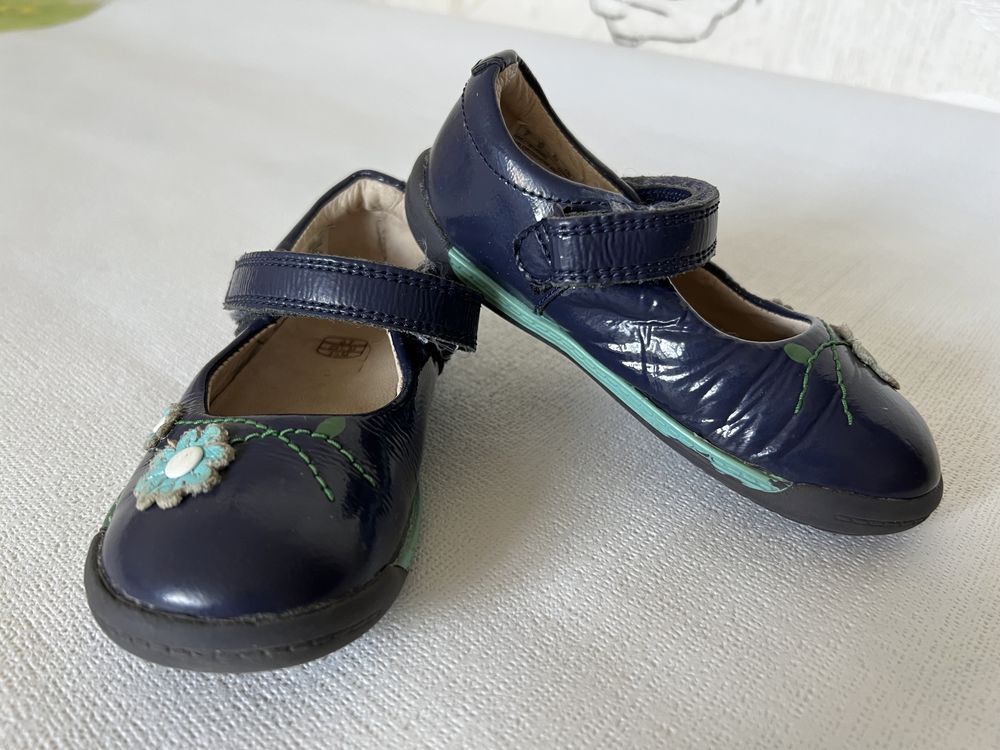 Туфельки на девочку Clarks, 22 размер.