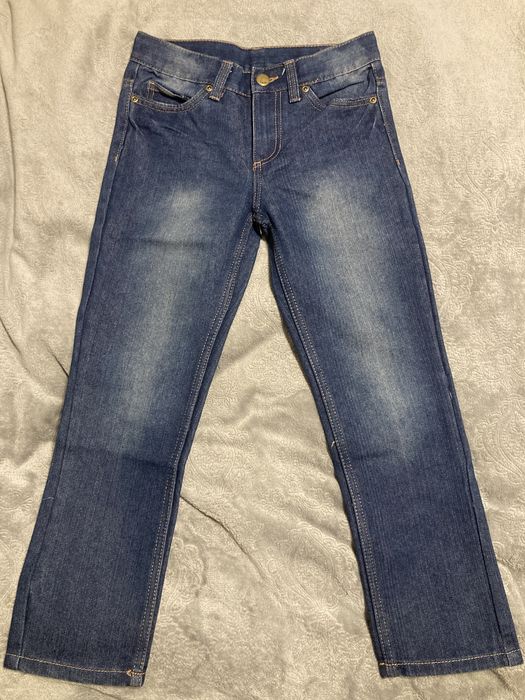 Spodnie jeansowe r. 134