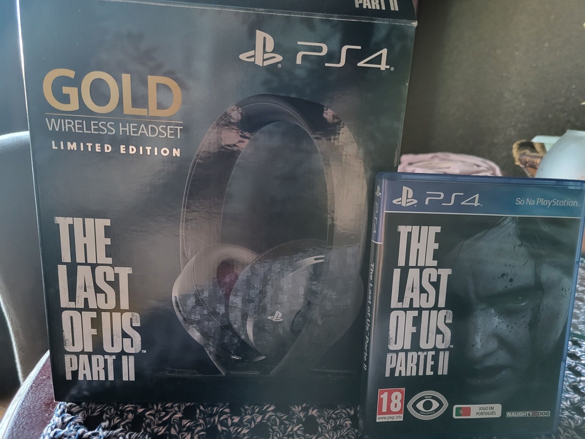 Headphone PS4 Gold Wireless Ed. The Last of Us 2
