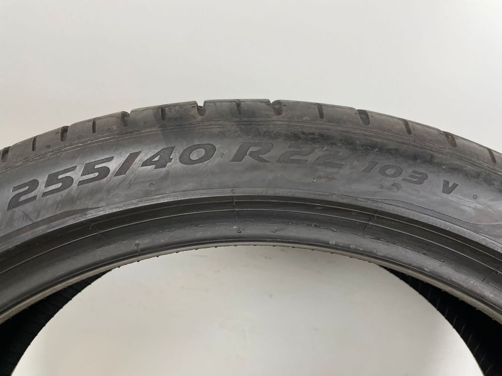 255/40R22 103V Pirelli P Zero PZ4 J