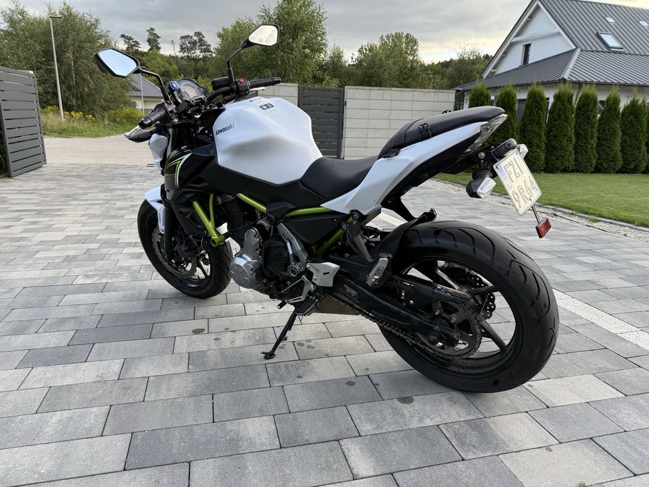 Zadbane Kawasaki Z650 z 2017 roku