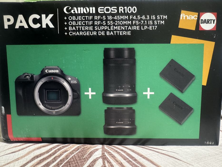 Câmara Digital Canon EOS R100 - PACK