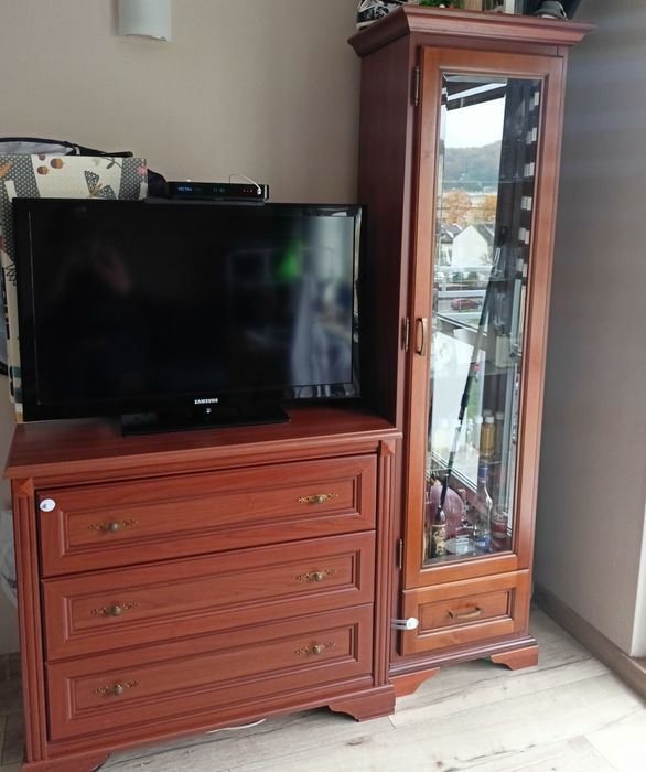 Meble salon (2x komoda i witryna)