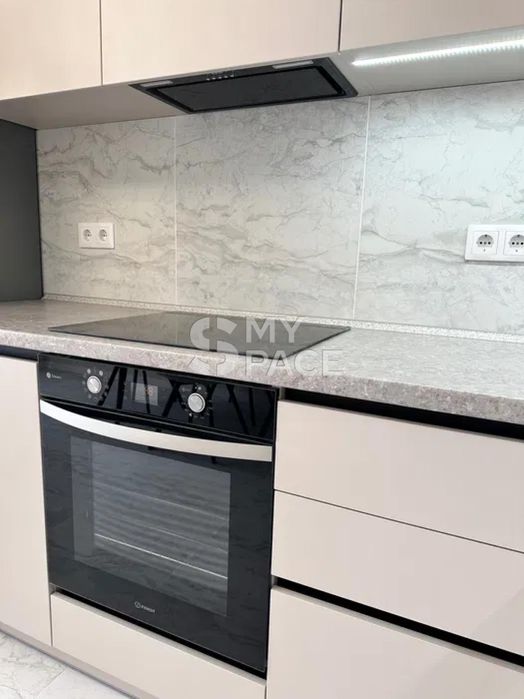 ЖК DOCK32, вул. Набережно-Рибальська, Поділ, Оболонь