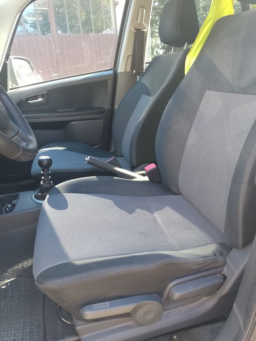 Sprzedam Fiat sedici 1.9 JTD