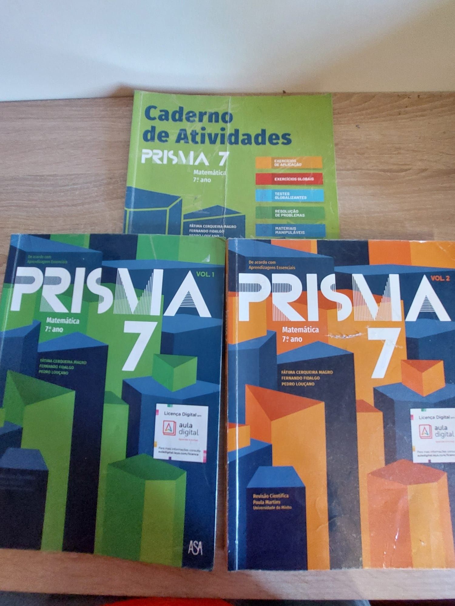 Manuais e Cadernos de Atividades 7° ano