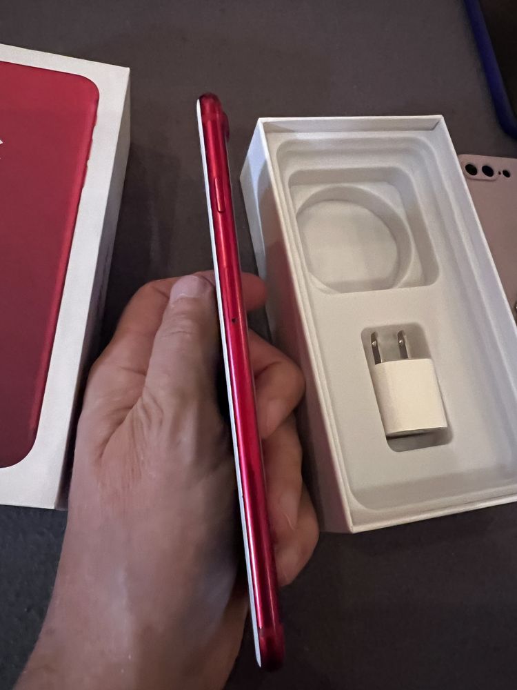iPhone 7 Plus RED 128gb Neverlock ідеал