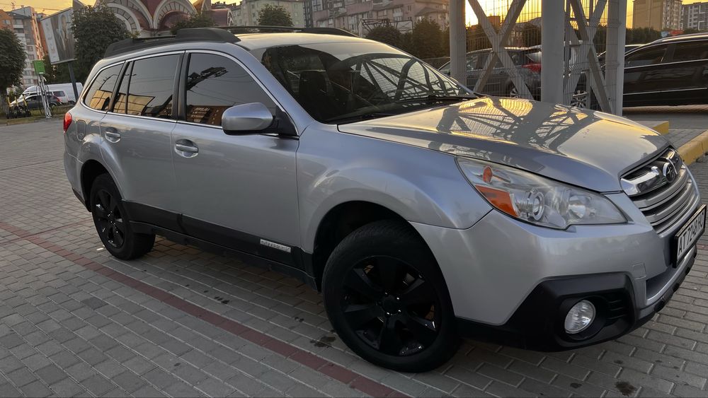 Subaru Outback 2012