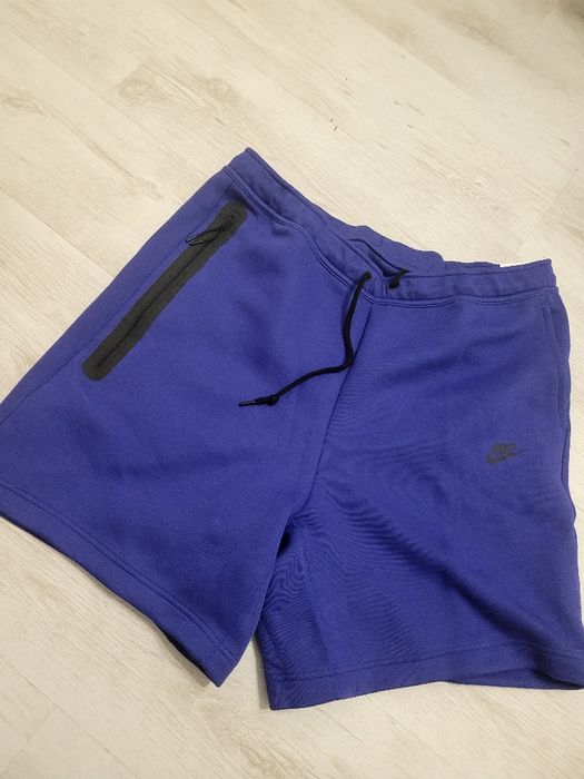 Шорти NIKE Sportswear Tech Fleece нові original