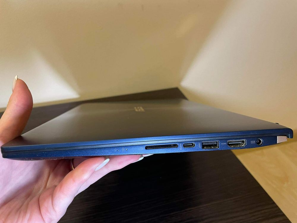 Преміальний Ноутбук Asus ux533f (gtx1050, i7, 8/512)