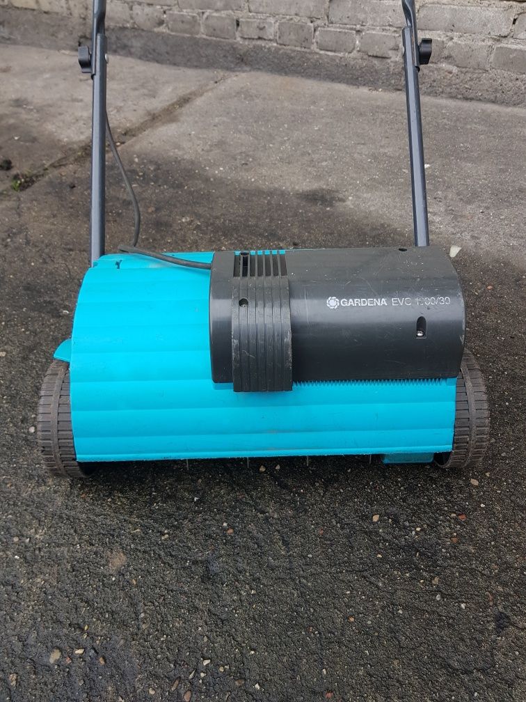 Wertykulator Aerator Elektryczny Gardena EVC 1000/30