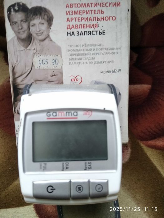 танометр на запястье