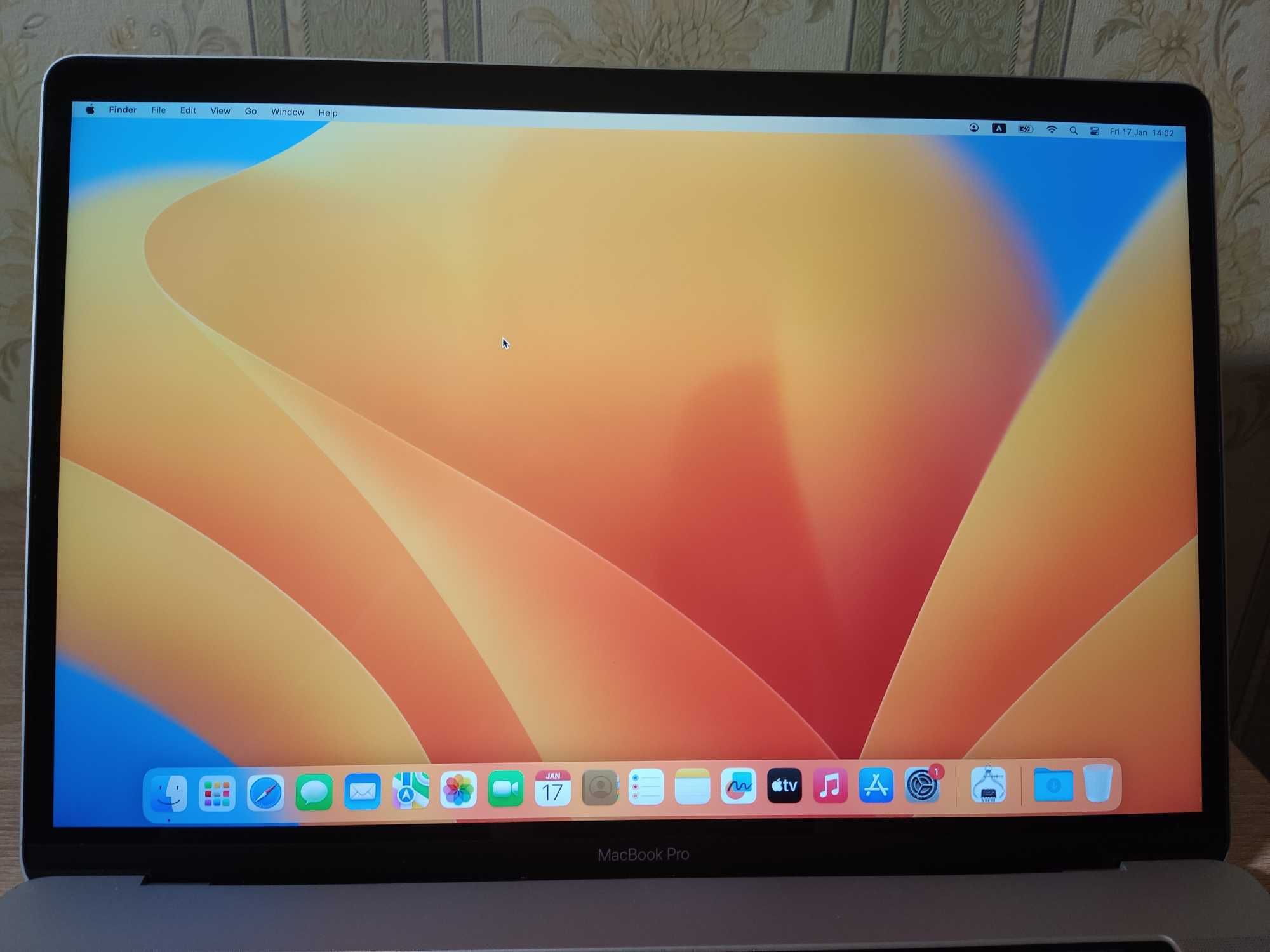 Apple MacBook Pro 15" Silver 2017 16Gb RAM