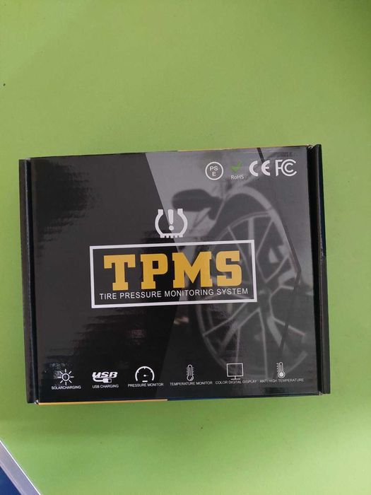 Система контролю тиску в шинах TPMS з сонячною батареєю
