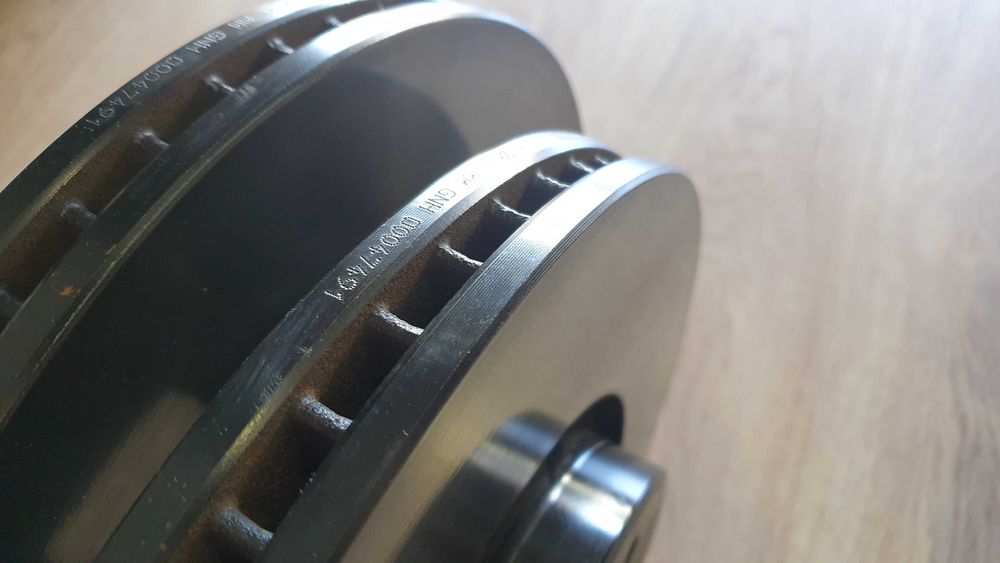 2 Discos travão Audi 320x30mm - 5x112 NOVOS