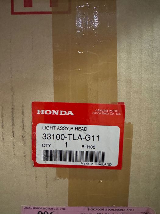 Farol direito LED  HONDA CR-V 2019-