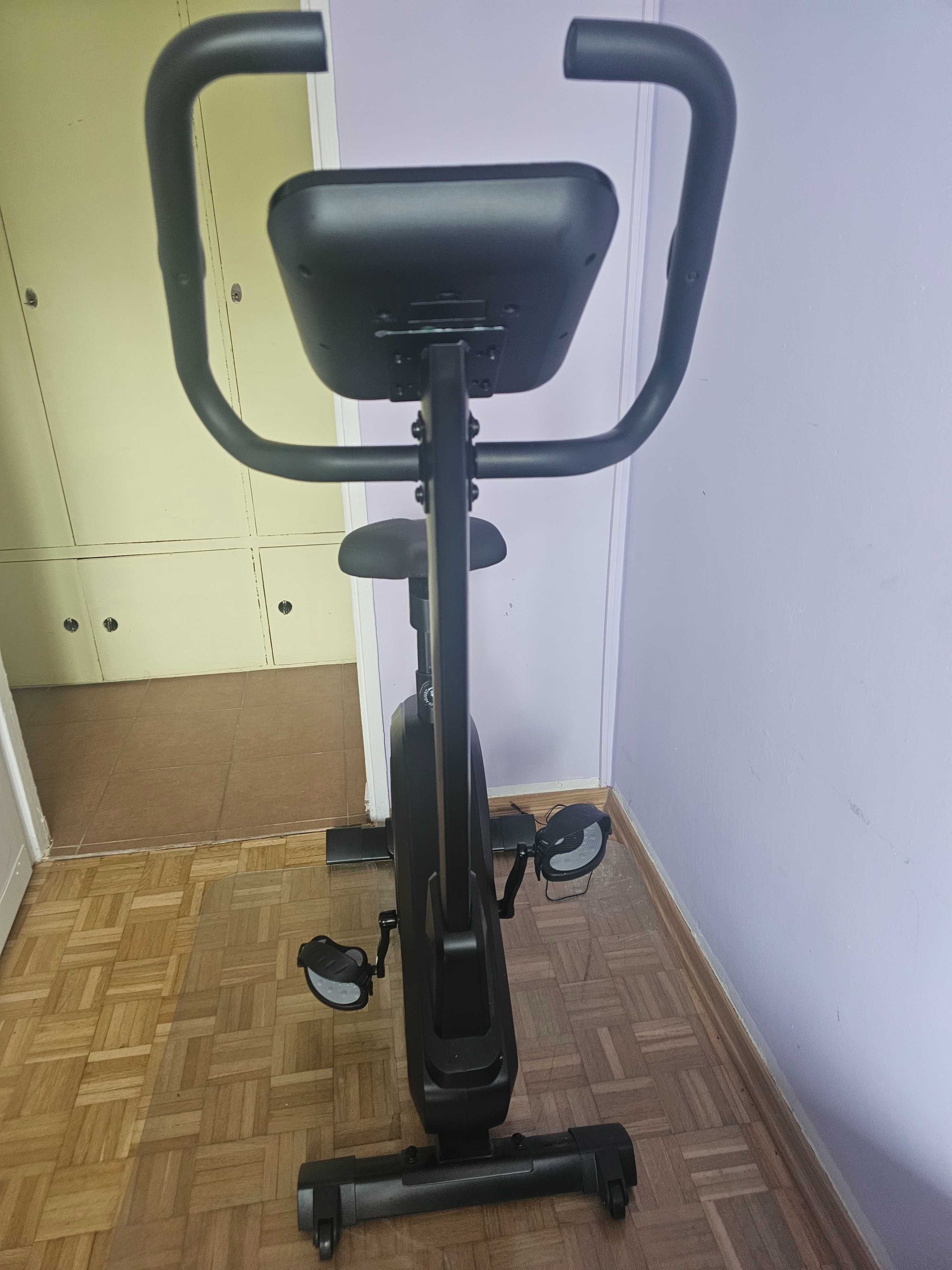 Rower stacjonarny Gymtek XB6000