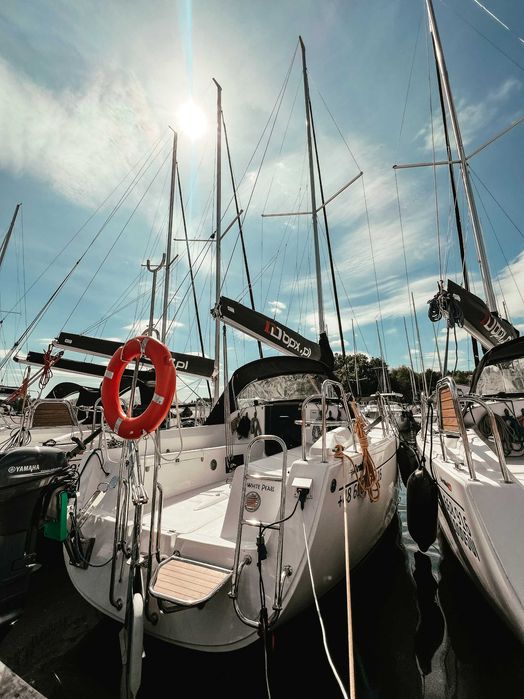 Jacht żaglowy Antila 27