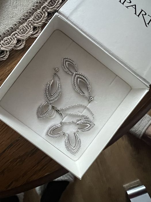 Srebrny naszyjnik i kolczyki Apart