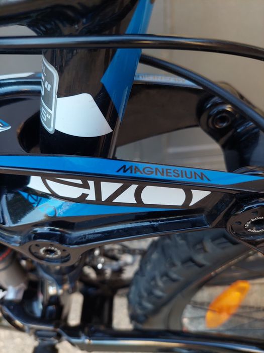 Велосипед двух подвес Trek Fuel EX 5