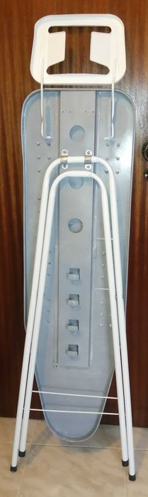 Tábua de engomar média