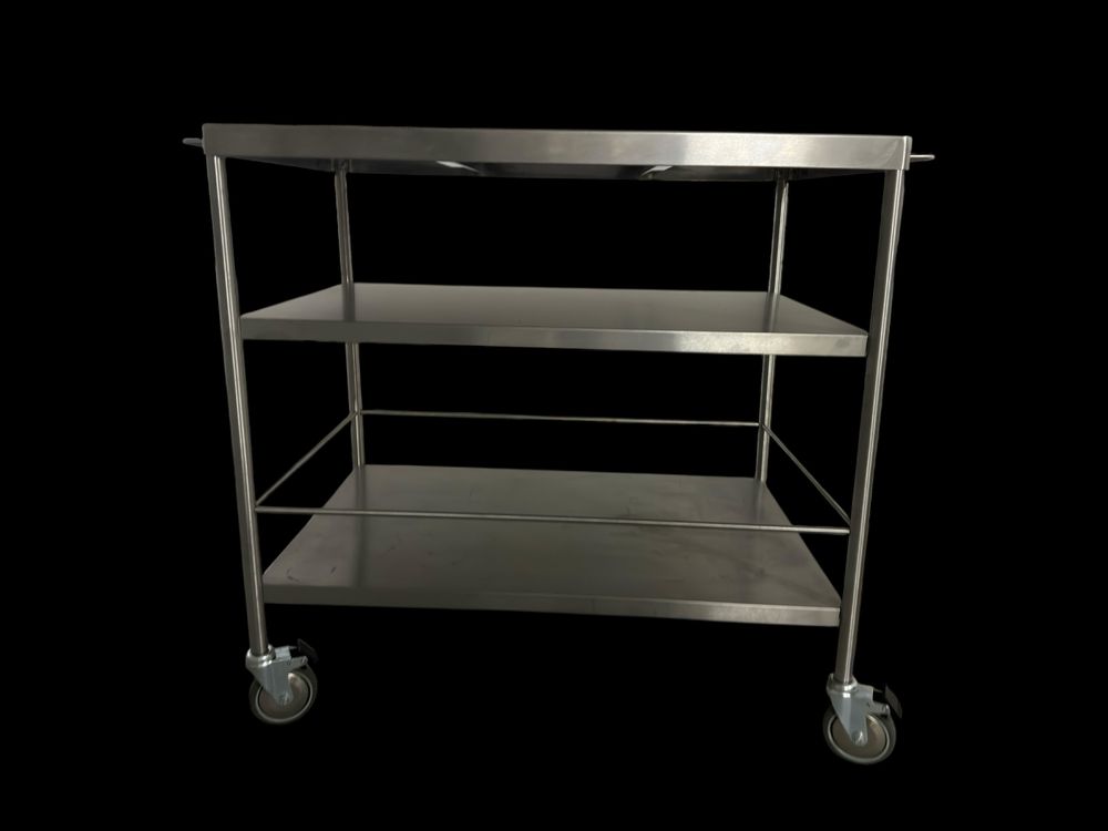 Carrinnho mesa aço inox com  rodas rubusto otimo