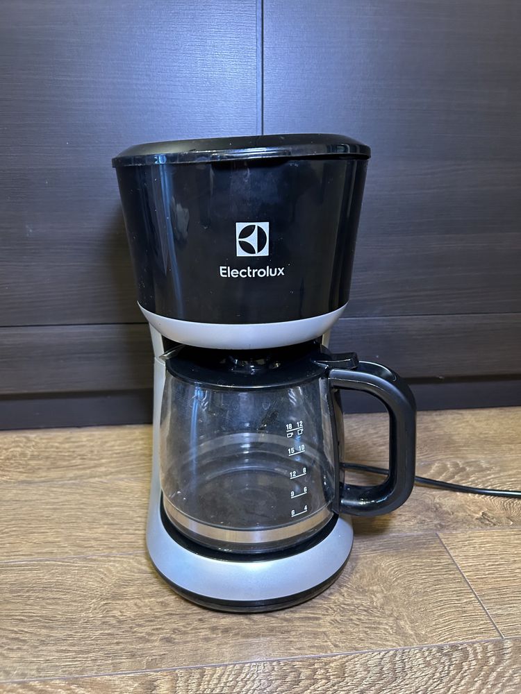 Кавоварка крапельна Electrolux EKF3300 вживана