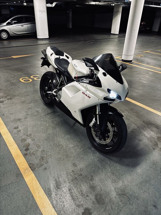 Ducati Superbike SBK 848