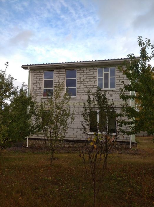 Новий будинок,Нова Водолага, поруч з карьером