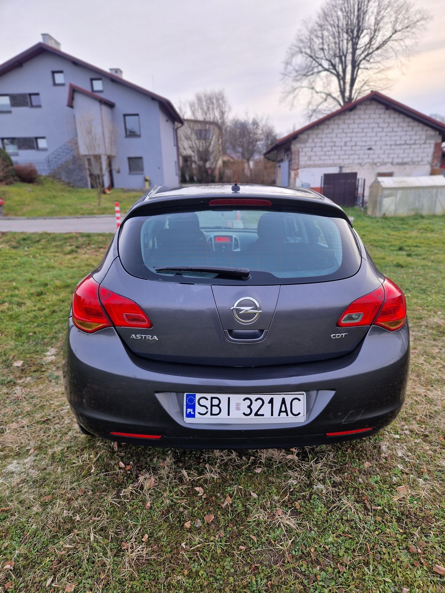 Opel Astra J 2010