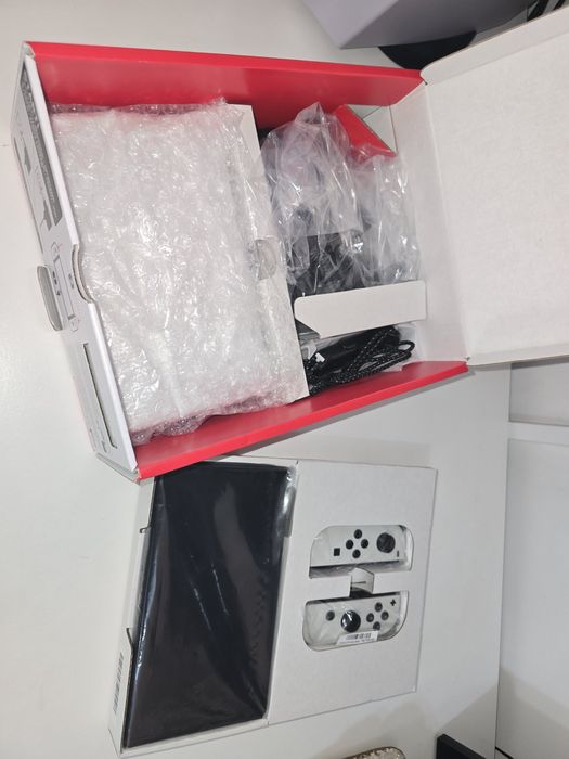 Nintendo Switch Oled Desbloqueada