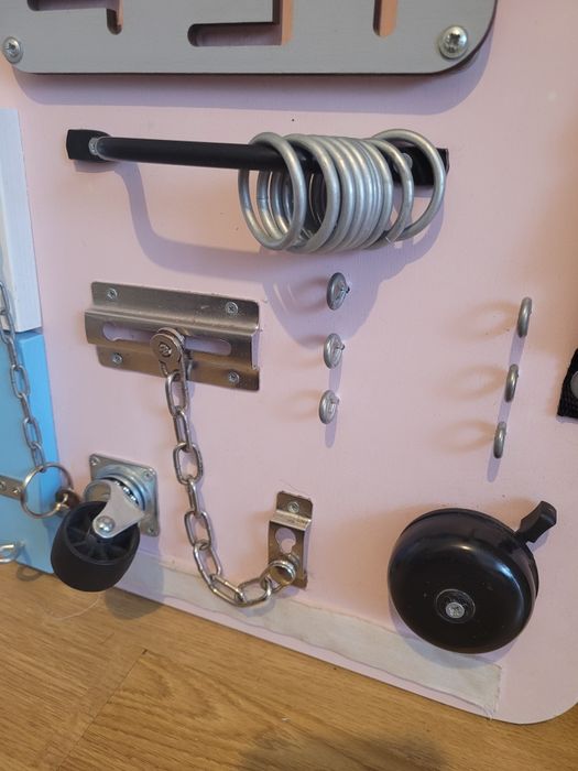 Tablica manipulacyjna woobiboo różowa