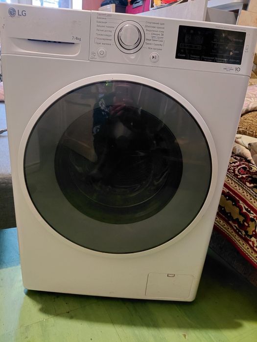 Продам стиральную машинку LG з скшылко