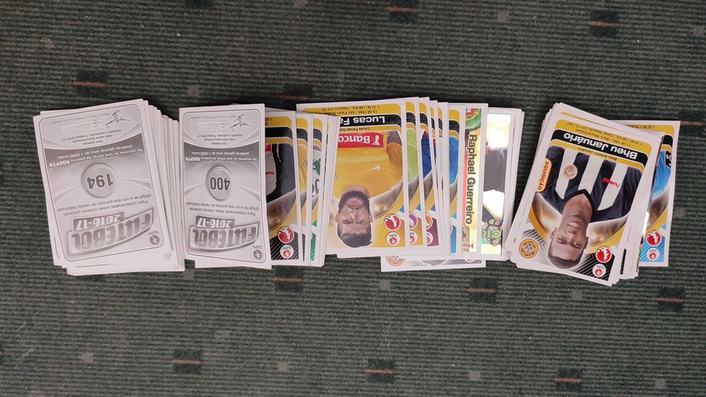 116 Cromos Futebol 2016/2017