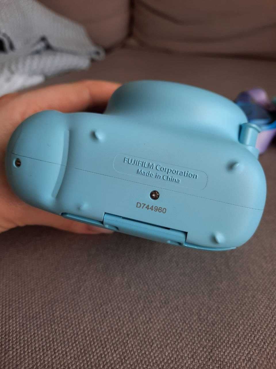 Камера миттєвого друку Fujifilm Instax Mini 11 Sky Blue