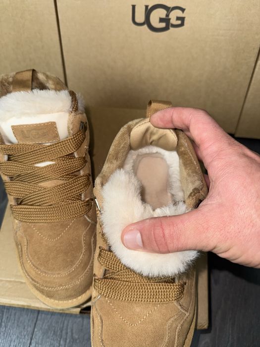 Зимові кросівки черевики UGG LowMel biege black