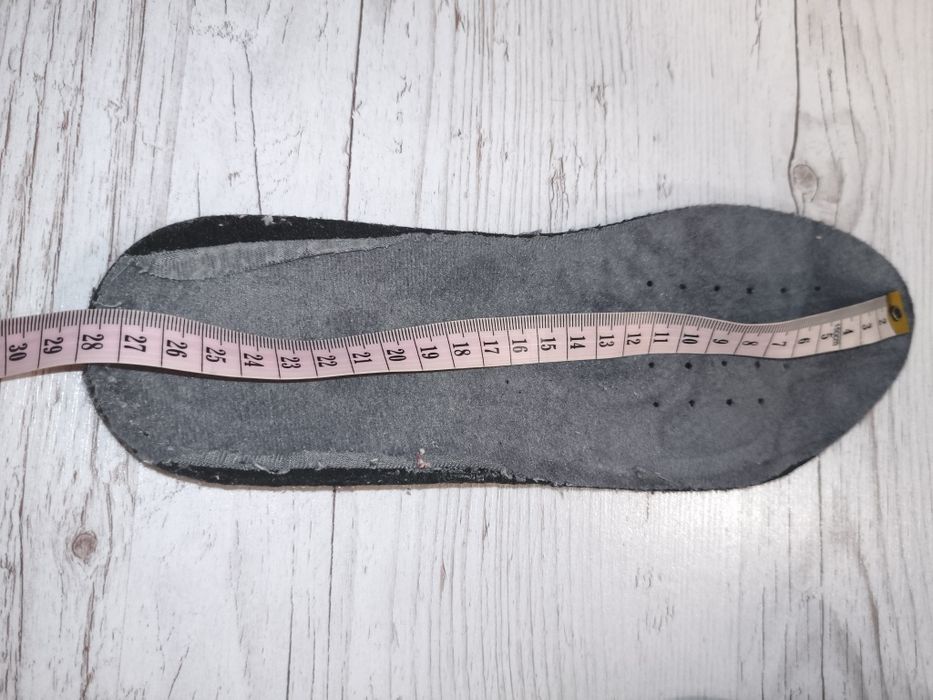 2x Buty robocze z blachą w noskach