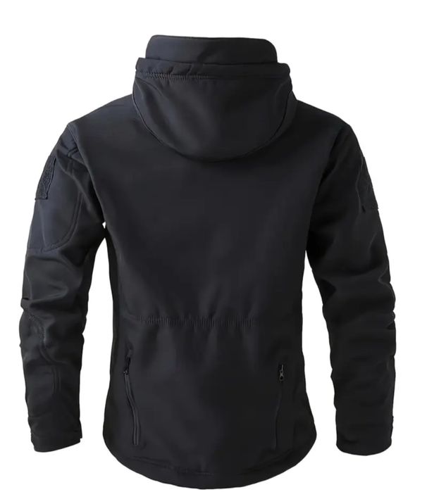 Чоловічий зимовий костюм