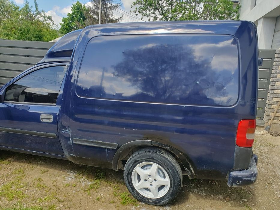 ..Автомобіль..   .