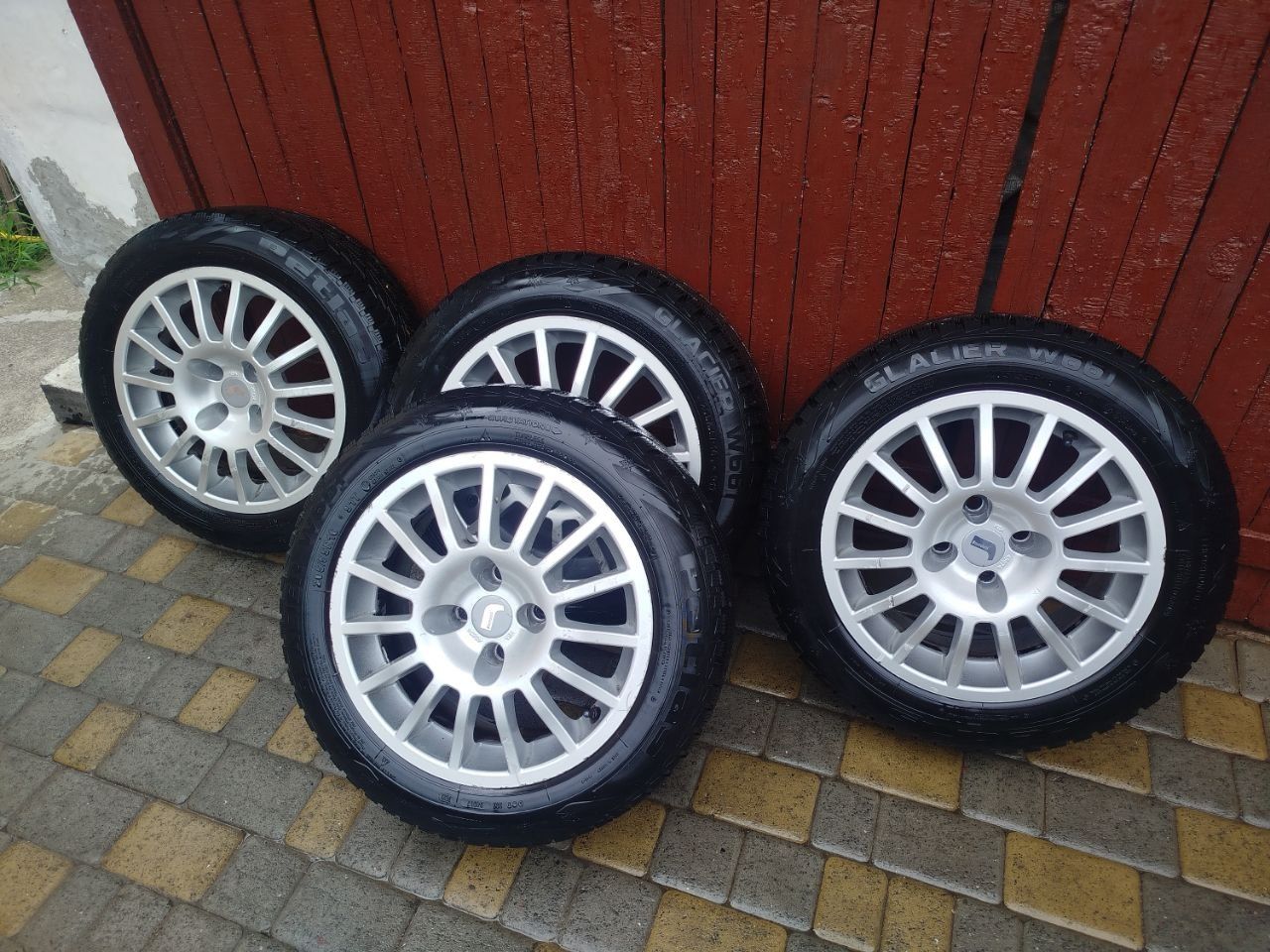 Продам диски R16