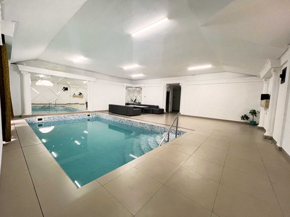 Продається діючий банний комплекс(60)